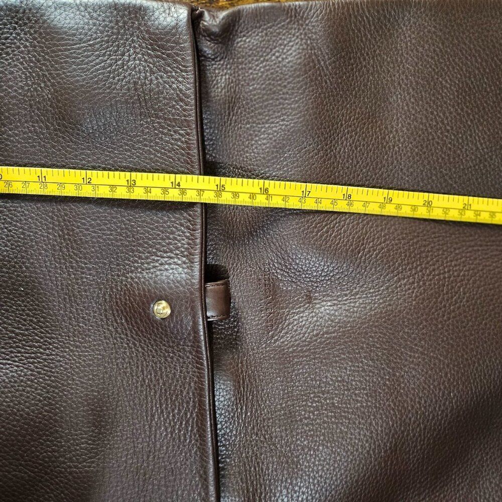 Bottega Crossbody - Picture 5 of 11